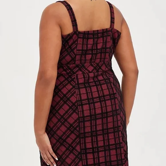 Double Knit Pinafore Plaid - Picture 4 of 7